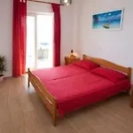 Апартаменти Marijeta Hvar *